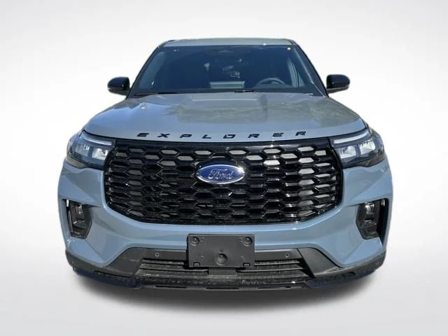 New 2026 Vapor Blue Metallic Ford ST-Line image 8