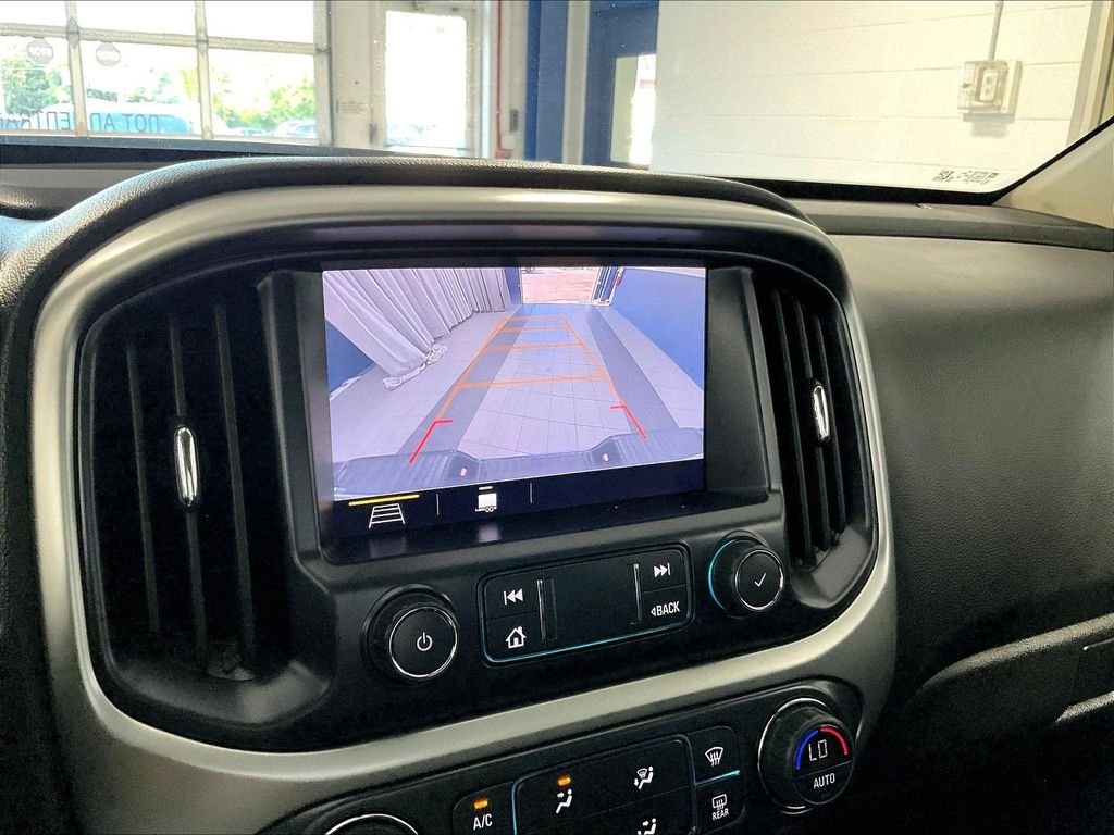Used 2022 White Chevrolet ZR2 image 19