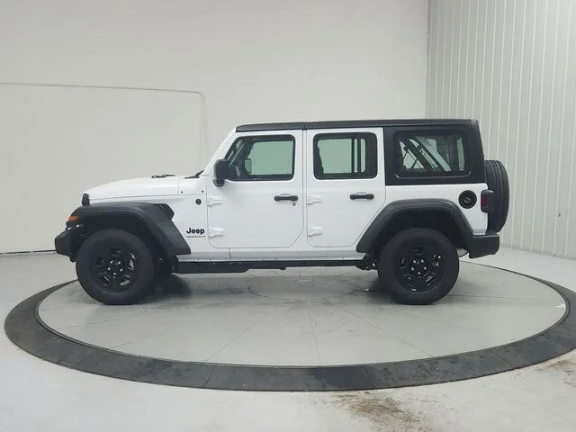 New 2026 White Jeep Sport image 4