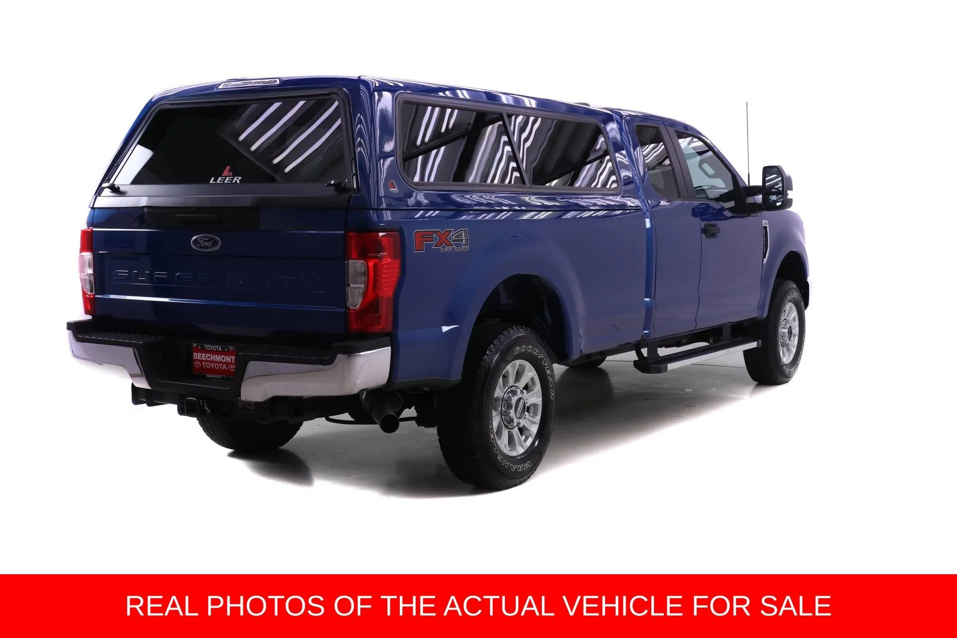 Used 2022 Blue Ford XL image 2