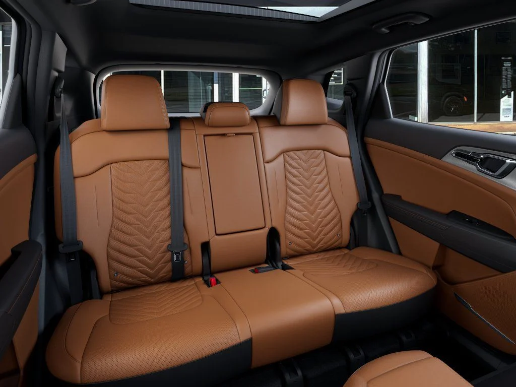 New 2027 Shadow Matte Gray Kia X-Line image 16