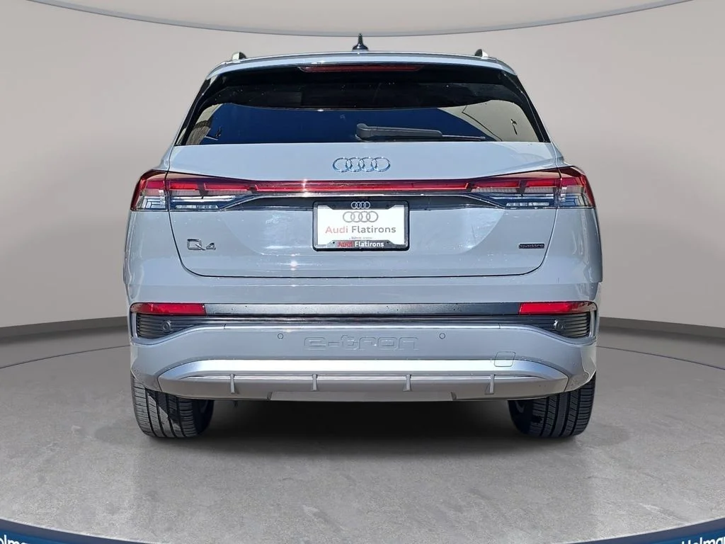 Used 2023 Gray Audi Premium Plus image 7