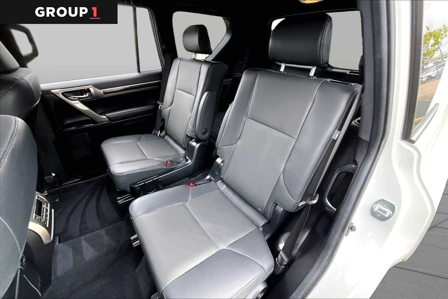 Certified Used 2021 STARFIRE PEARL Lexus Premium image 18