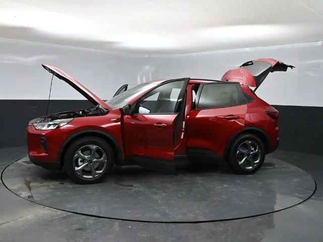 New 2026 Rapid Red Metallic Tinted Clearcoat Ford ST-Line image 37