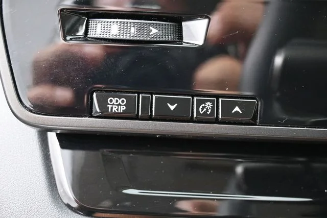 Used 2024 White Lexus 350 image 31