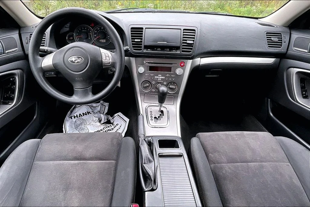 Used 2009 Gray Subaru 2.5i image 15