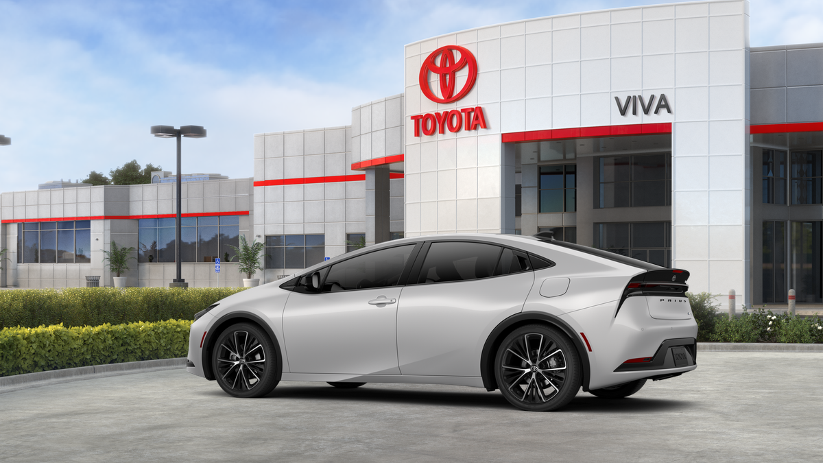 New 2026 Cutting Edge Toyota XLE image 5