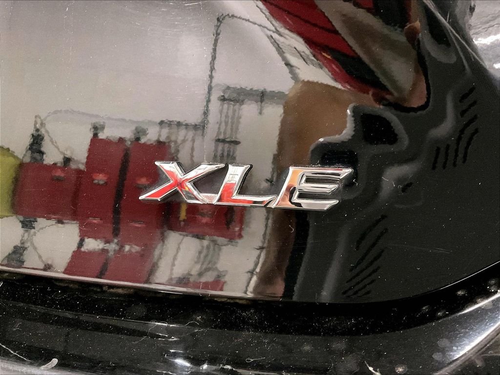 Used 2025 Black Toyota XLE image 11