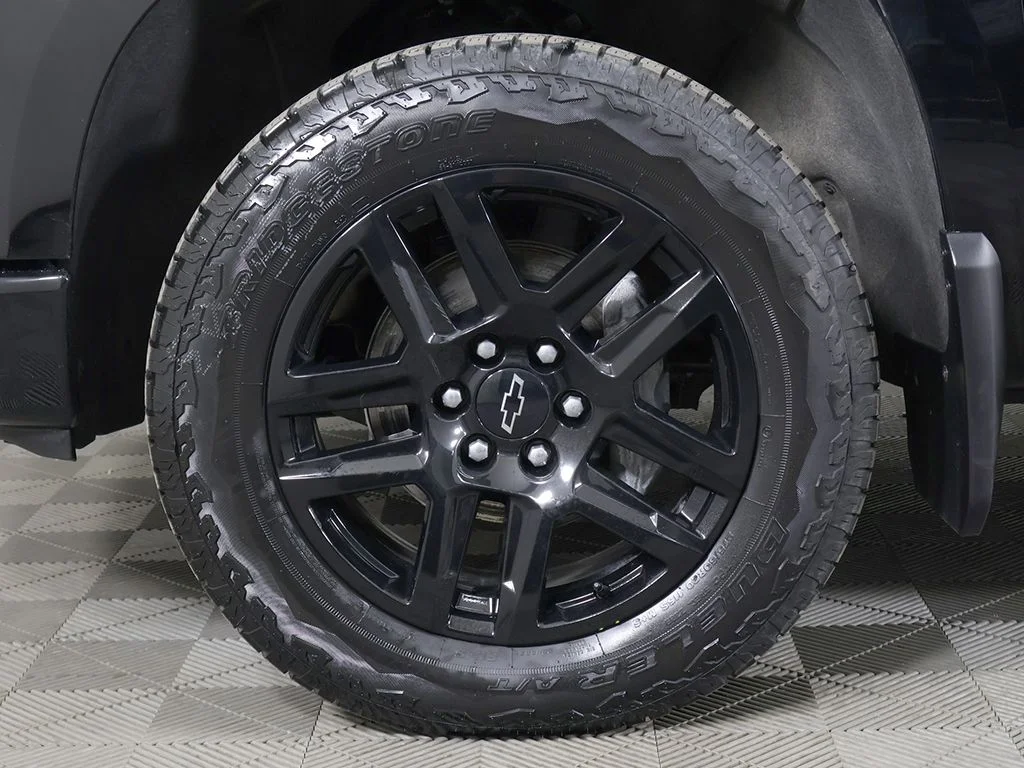Used 2024 Black Chevrolet RST image 20
