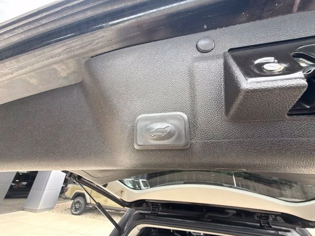 Used 2017 Black GMC Limited image 21
