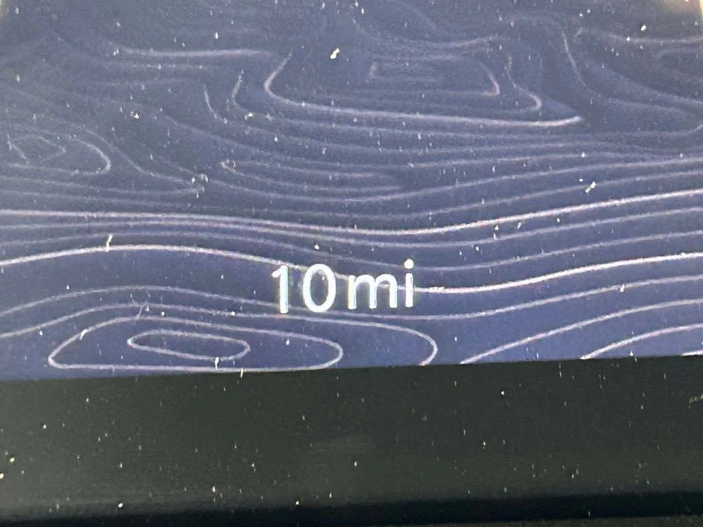 New 2026 Baltic Gray Metallic Clear-Coat Exterior Paint Jeep Altitude image 5