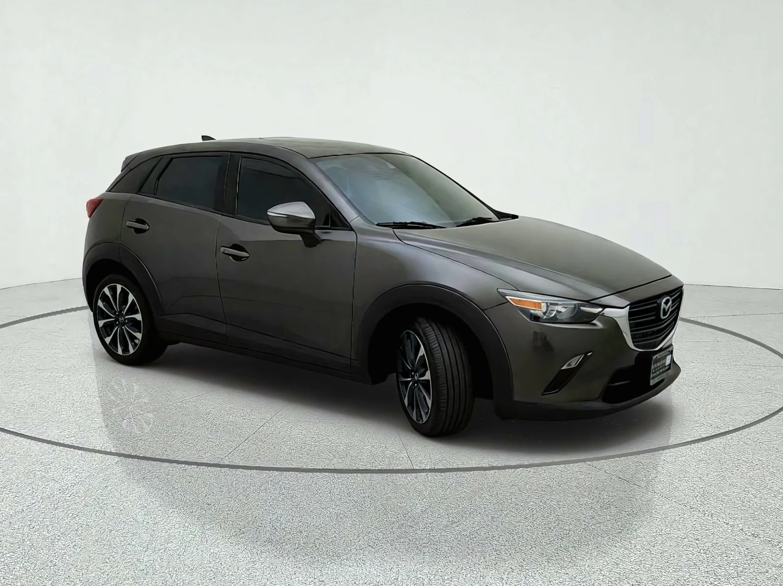 Used 2019 Titanium Flash Mica Mazda Touring image 5