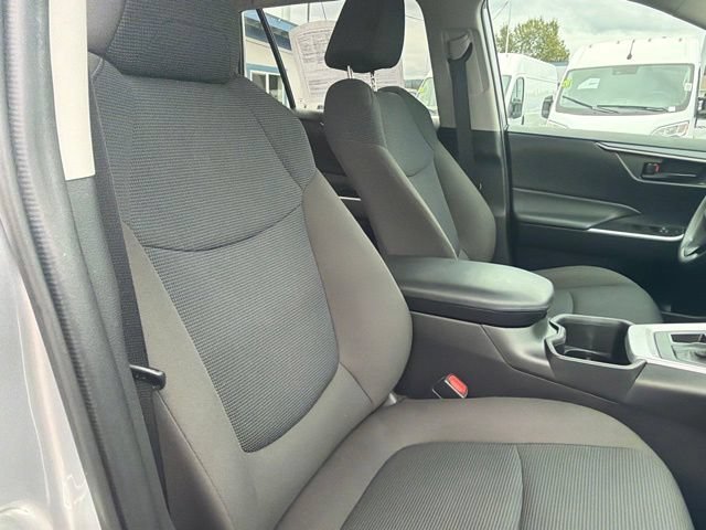 Used 2022 Silver Sky Metallic Toyota LE image 10