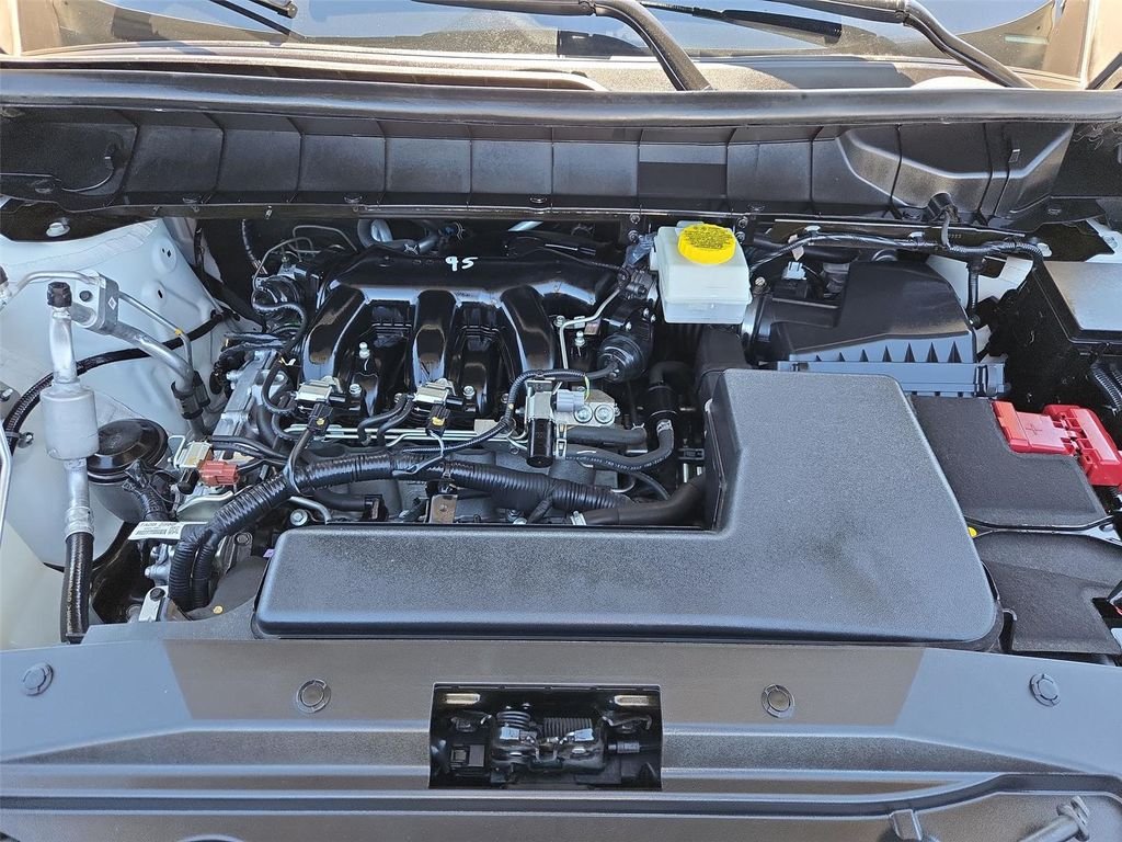 2024 Nissan Pathfinder S - Photo 21