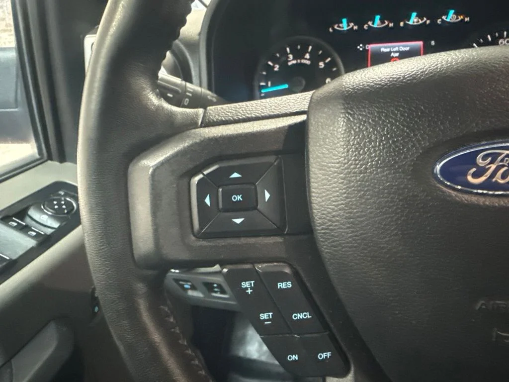 Used 2019 Gray Ford XLT image 16