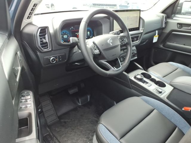 New 2026 Azure Gray Metallic Tri-Coat Ford Outer Banks image 22