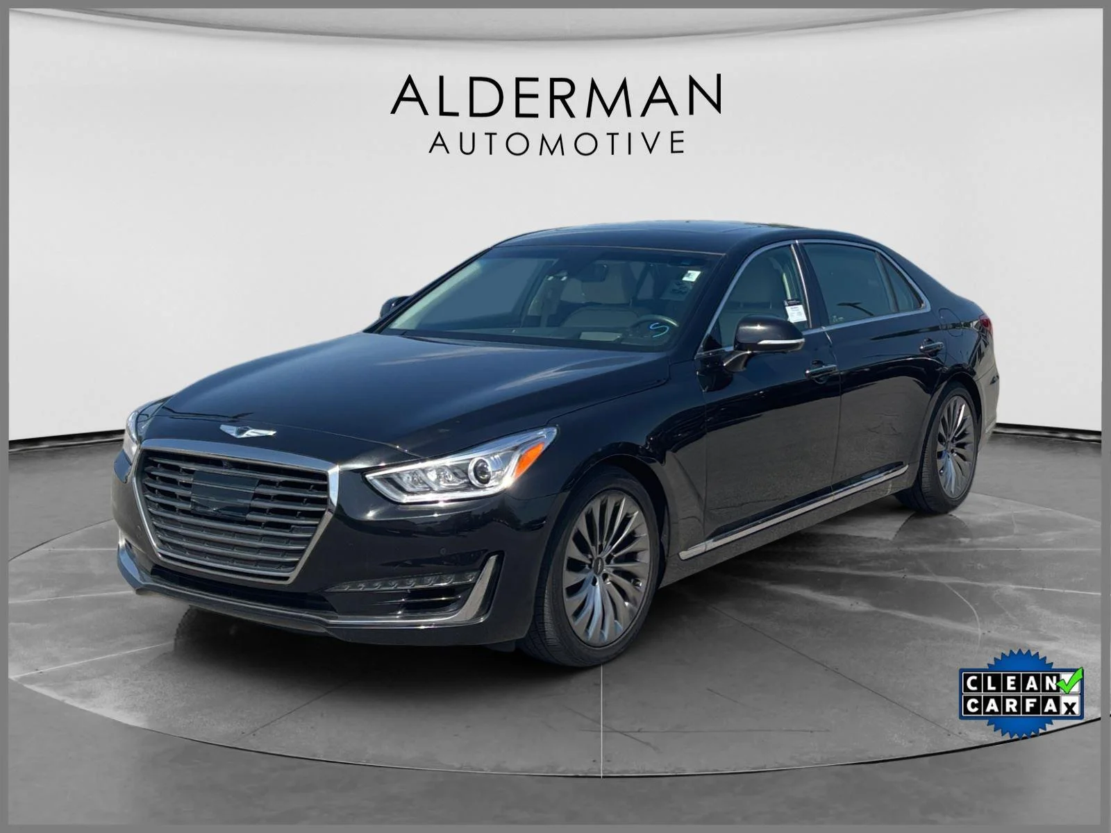 2019 Genesis G90 5.0 Ultimate AWD's photo