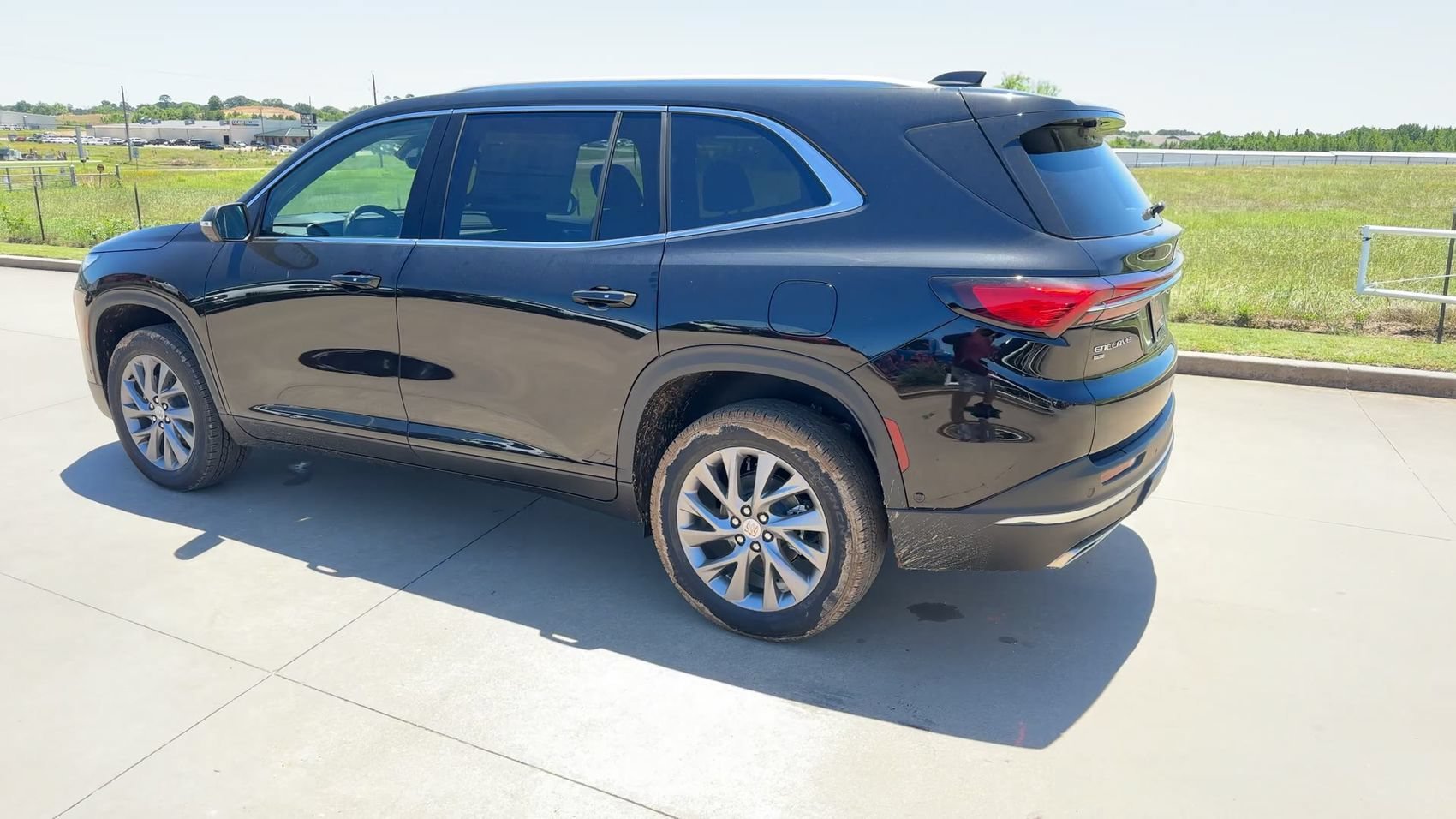 2026 Buick Enclave Preferred - Photo 7