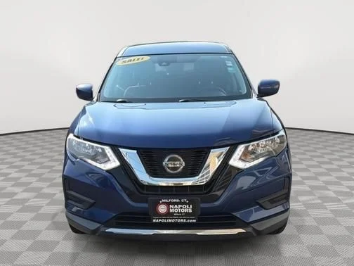 Used 2019 Blue Nissan S image 8