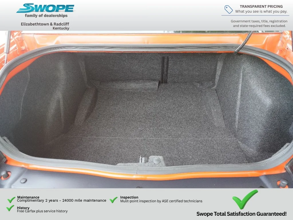 Used 2017 Go Mango Dodge 392 Hemi Scat Pack Shaker image 24