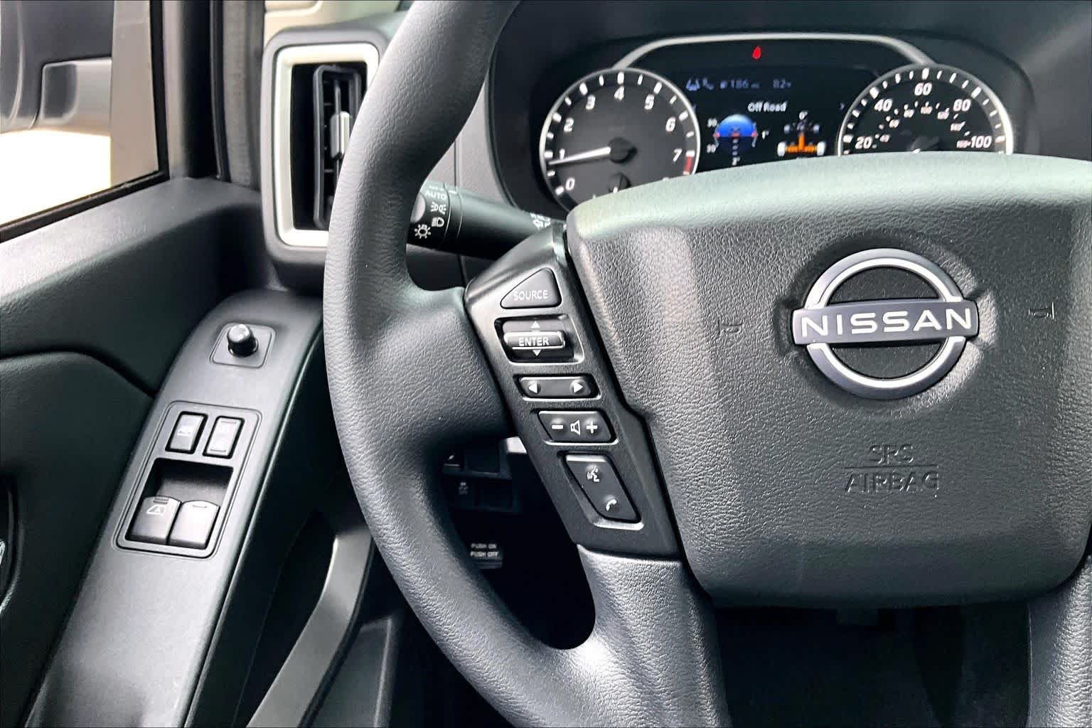 Used 2025 Glacier White Nissan SV image 21