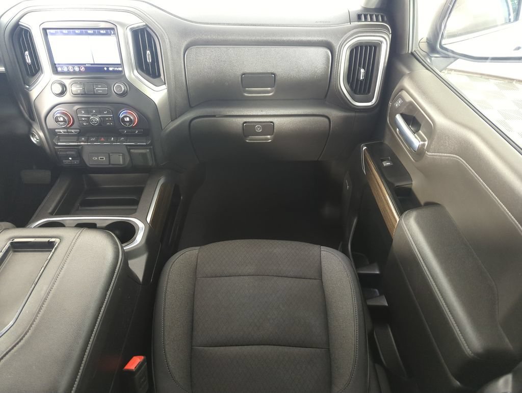Used 2019 SILVER ICE METALLIC Chevrolet RST image 15