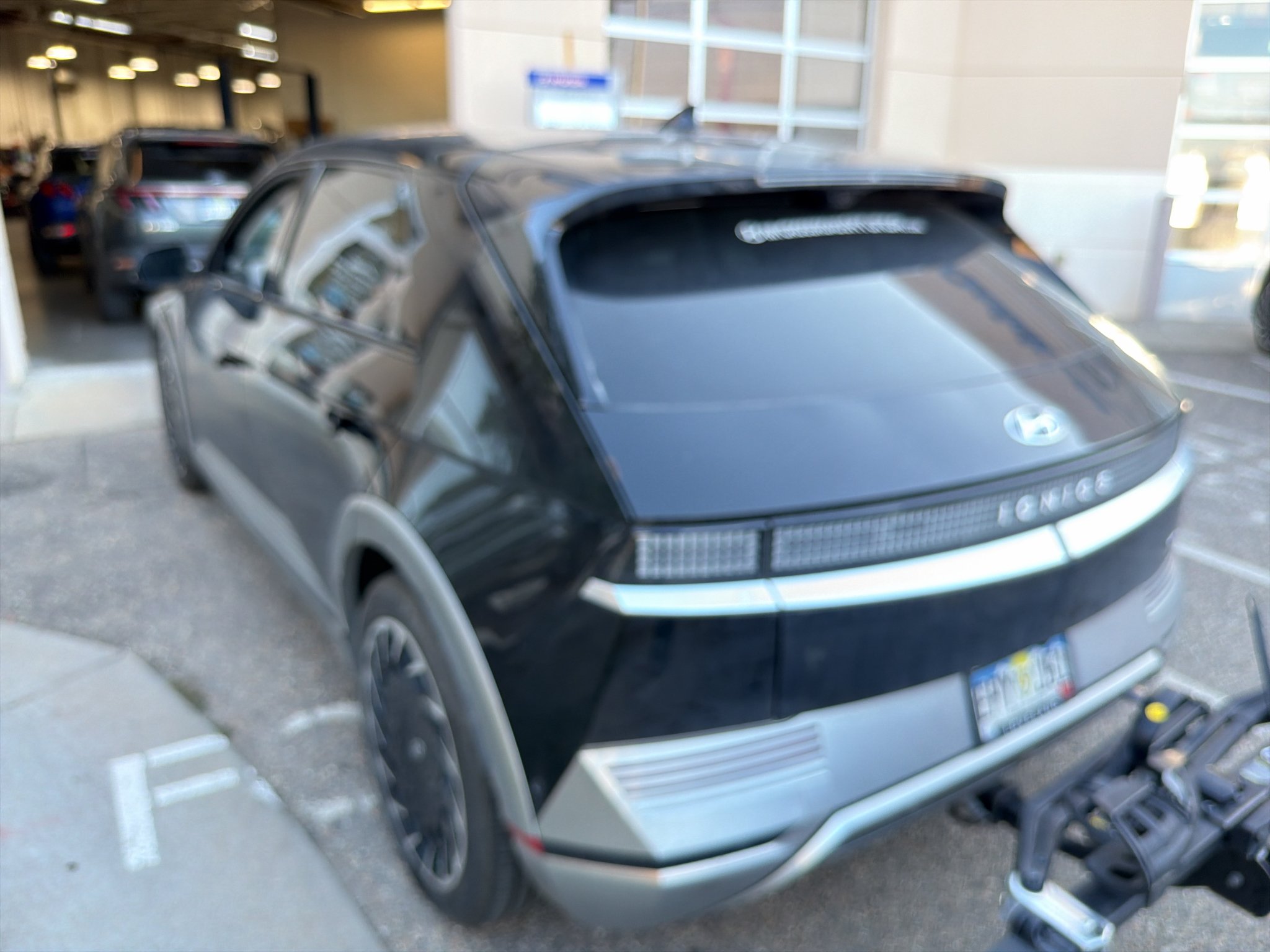 Used 2024 Abyss Black Hyundai Limited image 5