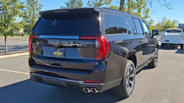 2026 GMC Yukon XL AT4 - Photo 9