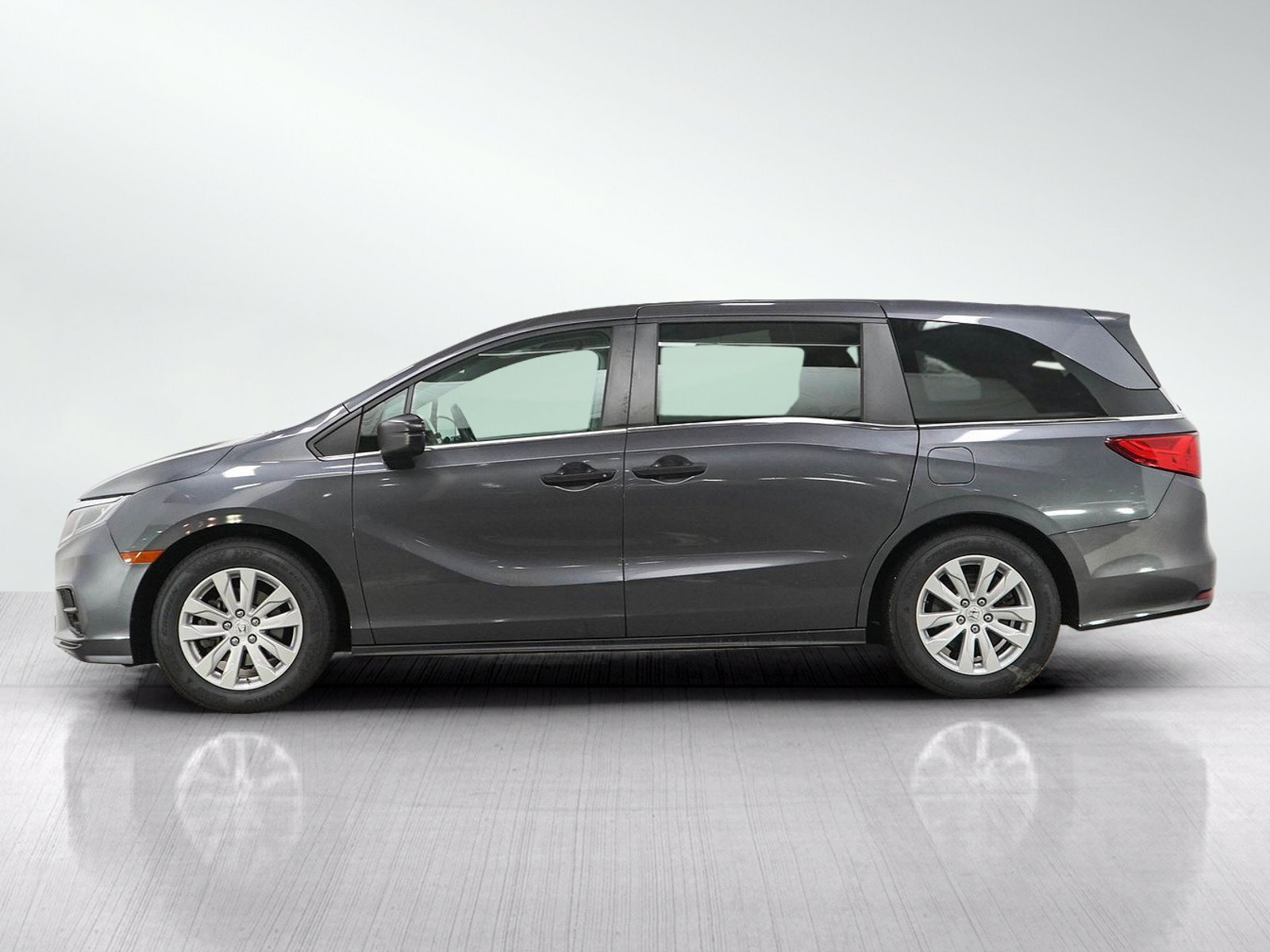 Used 2020 Honda Odyssey LX with VIN 5FNRL6H26LB047465 for sale in Minneapolis, Minnesota