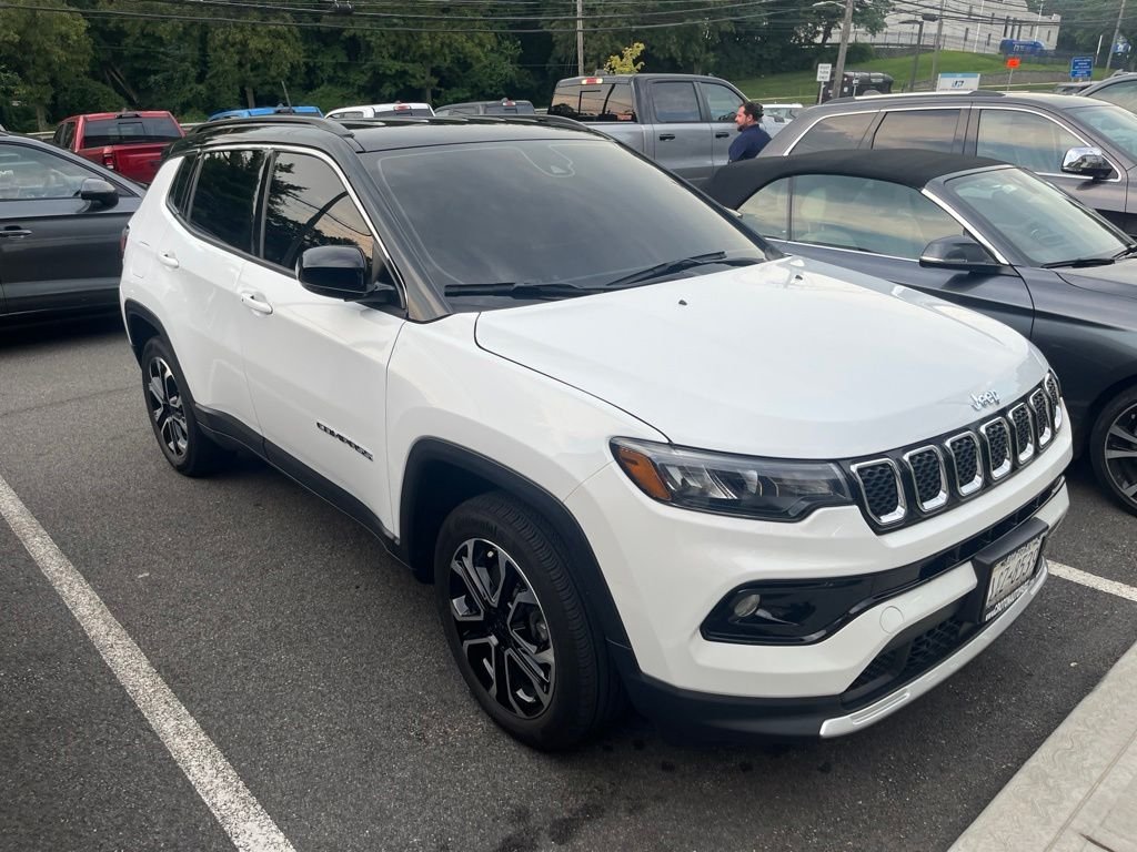 Used 2023 White Jeep Limited image 1