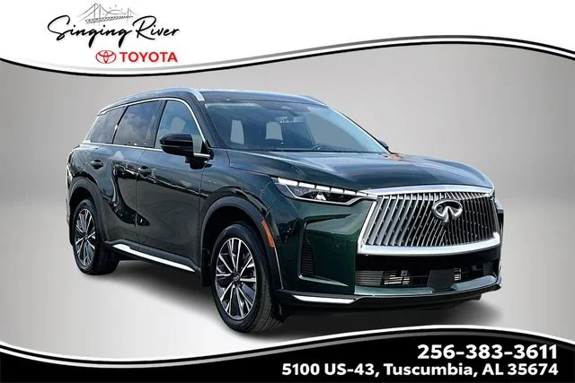 Used 2026 Green INFINITI LUXE image 1
