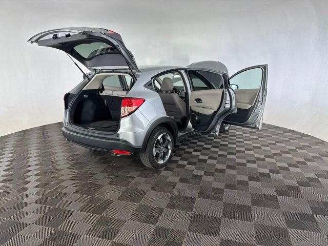 Used 2018 Silver Honda EX image 17