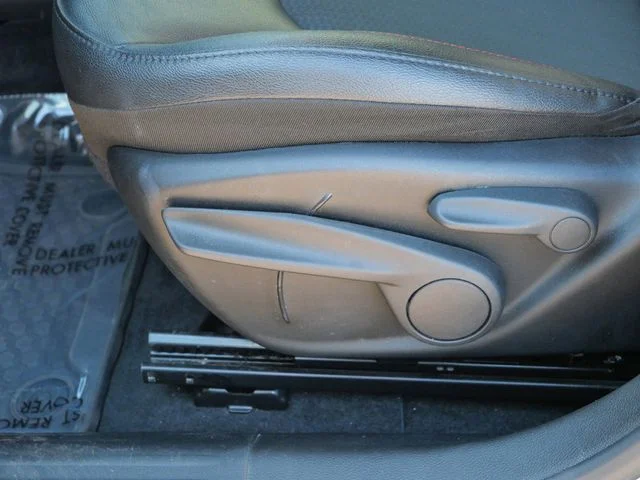 Used 2025 Silver Jeep Trailhawk image 14