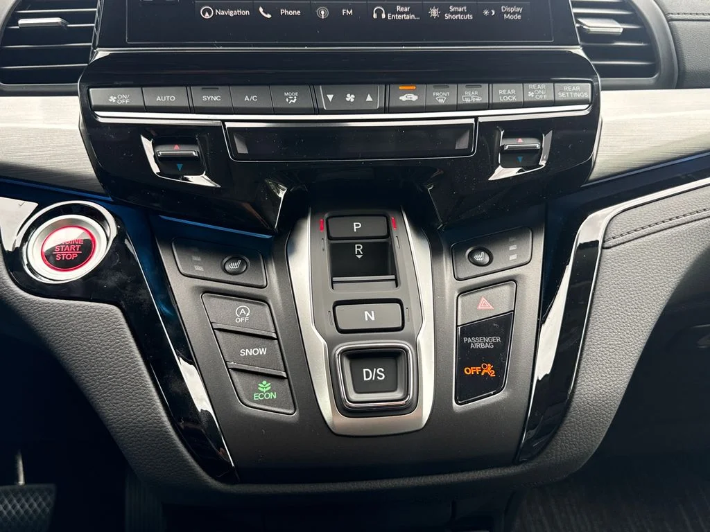 New 2026 Crystal Black Pearl Honda Touring image 25