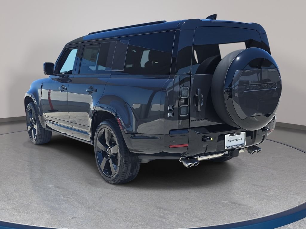 New 2026 Carpathian Grey Land Rover V8 image 7