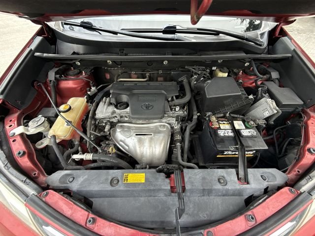 2015 Toyota RAV4 LE - Photo 27