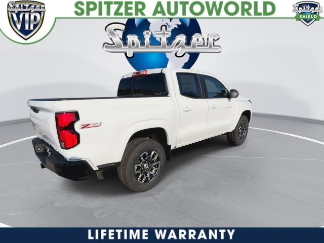 2026 Chevrolet Colorado photo 14 of 41