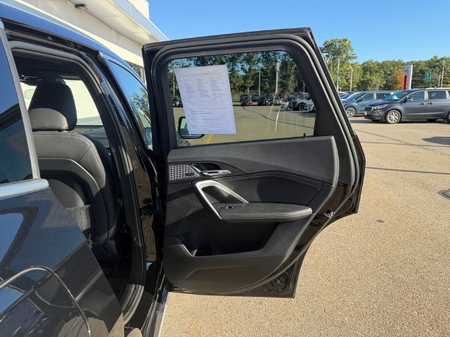 Used 2023 Black BMW xDrive28i image 37