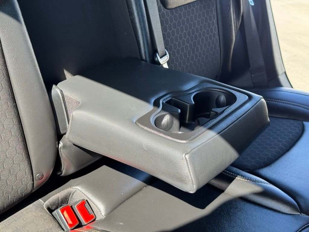 Used 2020 Red Line Jeep Latitude image 19