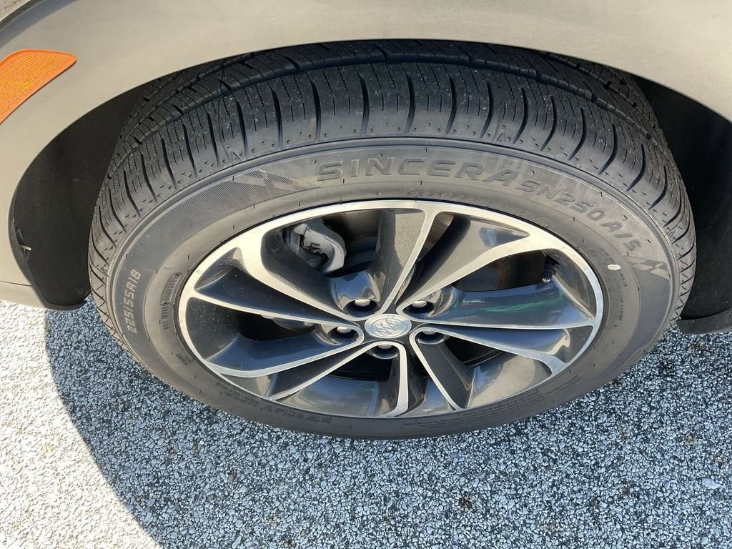 Used 2021 Black Buick Select image 10