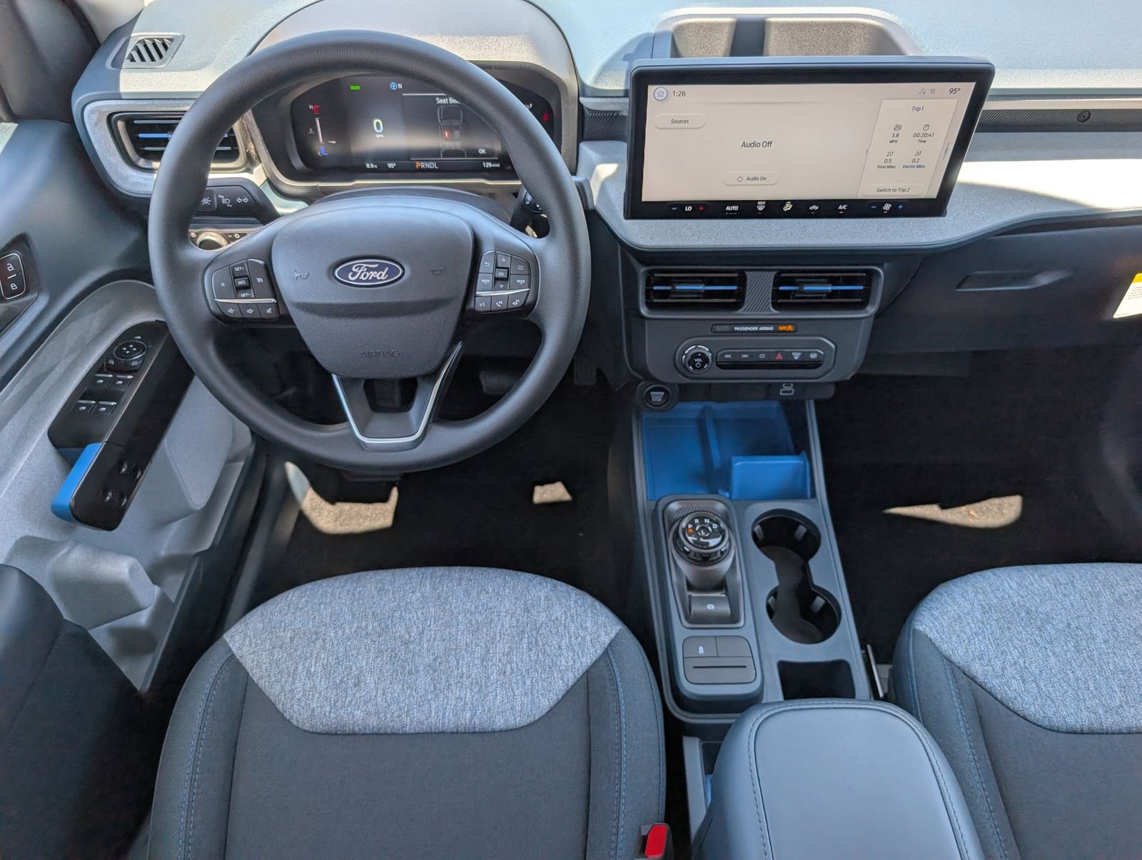 New 2026 Oxford White Ford XLT image 6