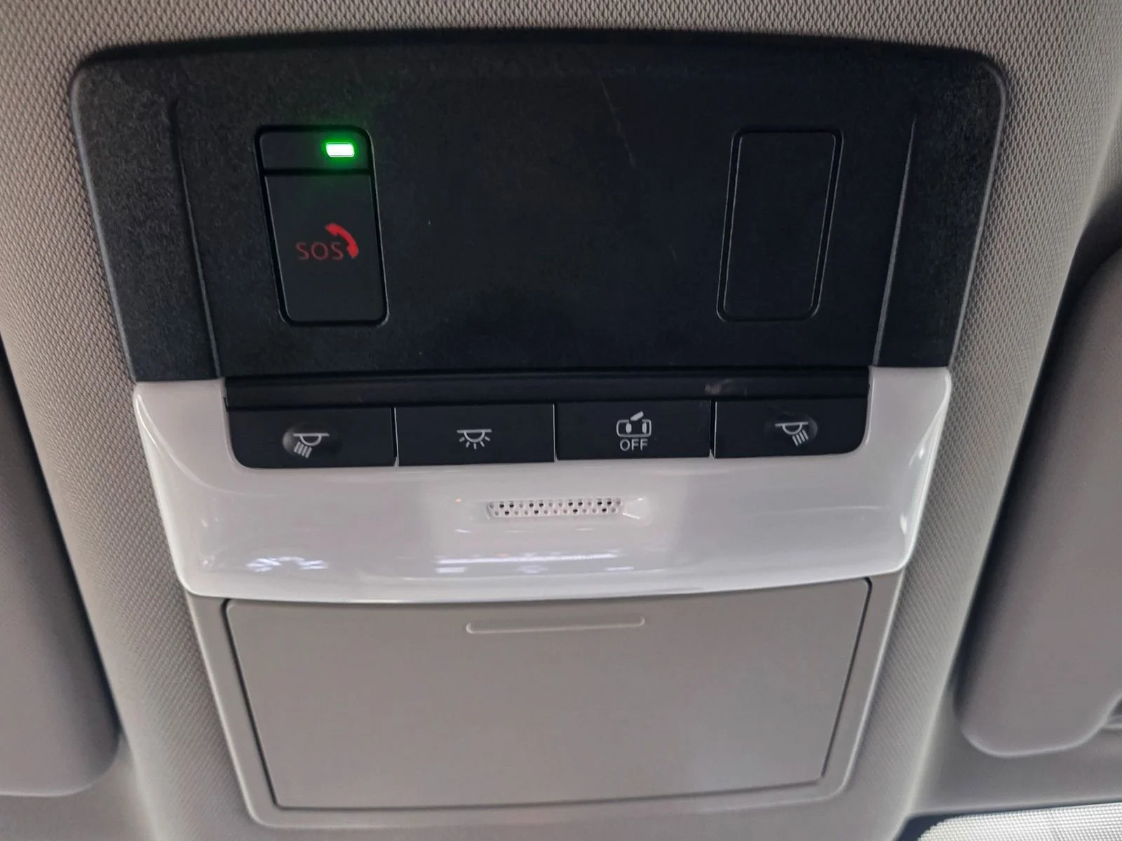 2023 Nissan Rogue SV - Photo 32