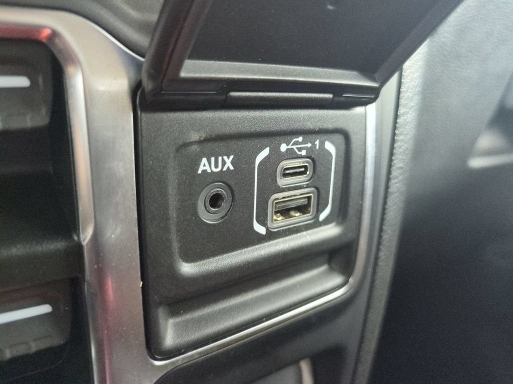 2022 Jeep Wrangler Unlimited Sahara 4XE - Photo 26