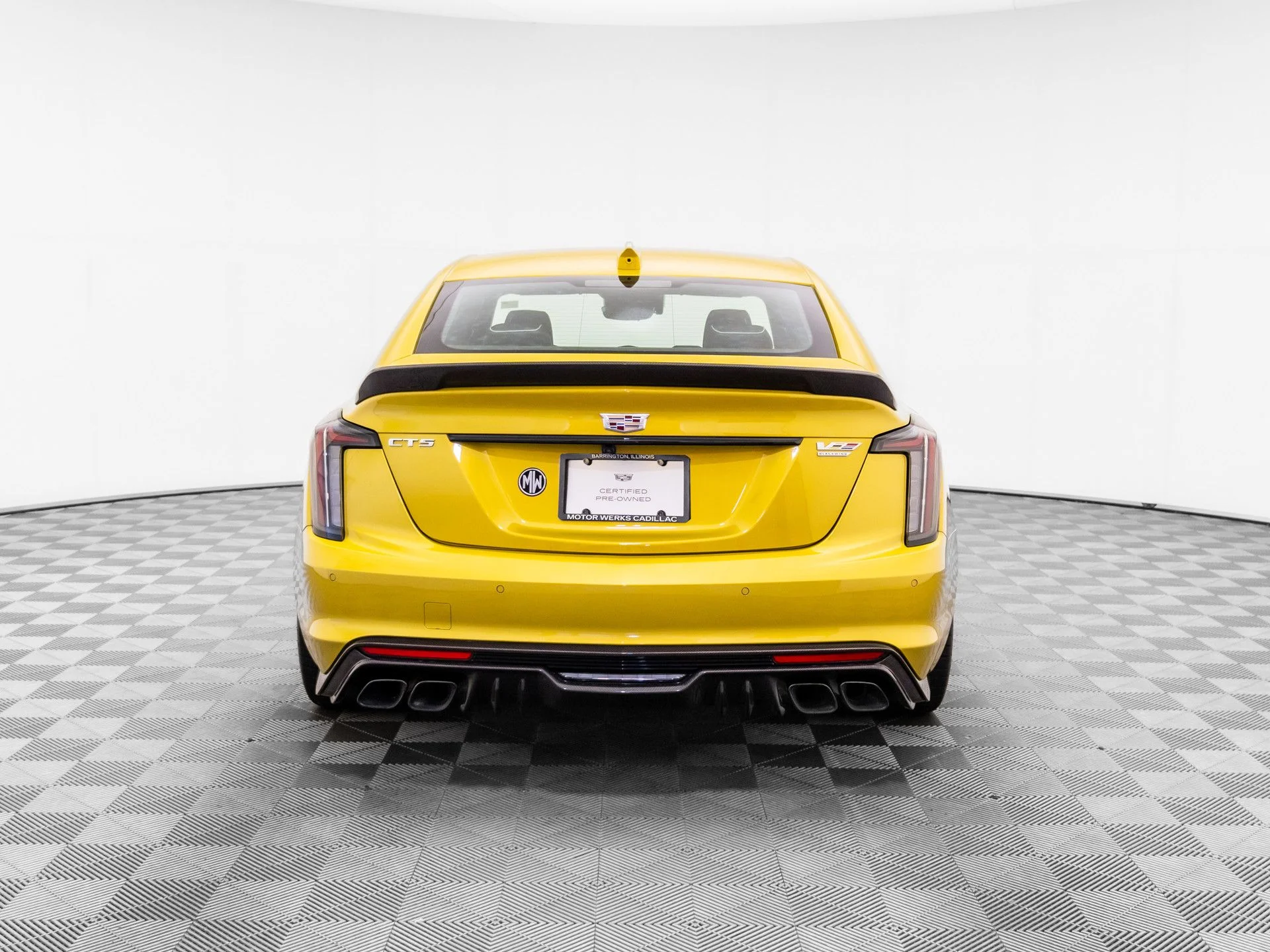 Used 2025 Yellow Cadillac V-Series image 5