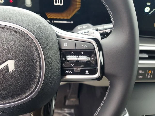 2025 Kia Sorento EX Hybrid - Photo 12
