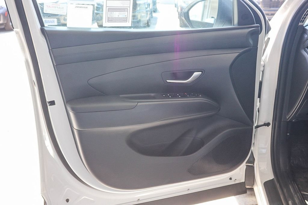 New 2026 White Hyundai SEL image 23