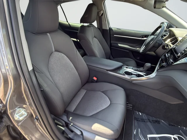 Used 2022 Gray Toyota LE image 26