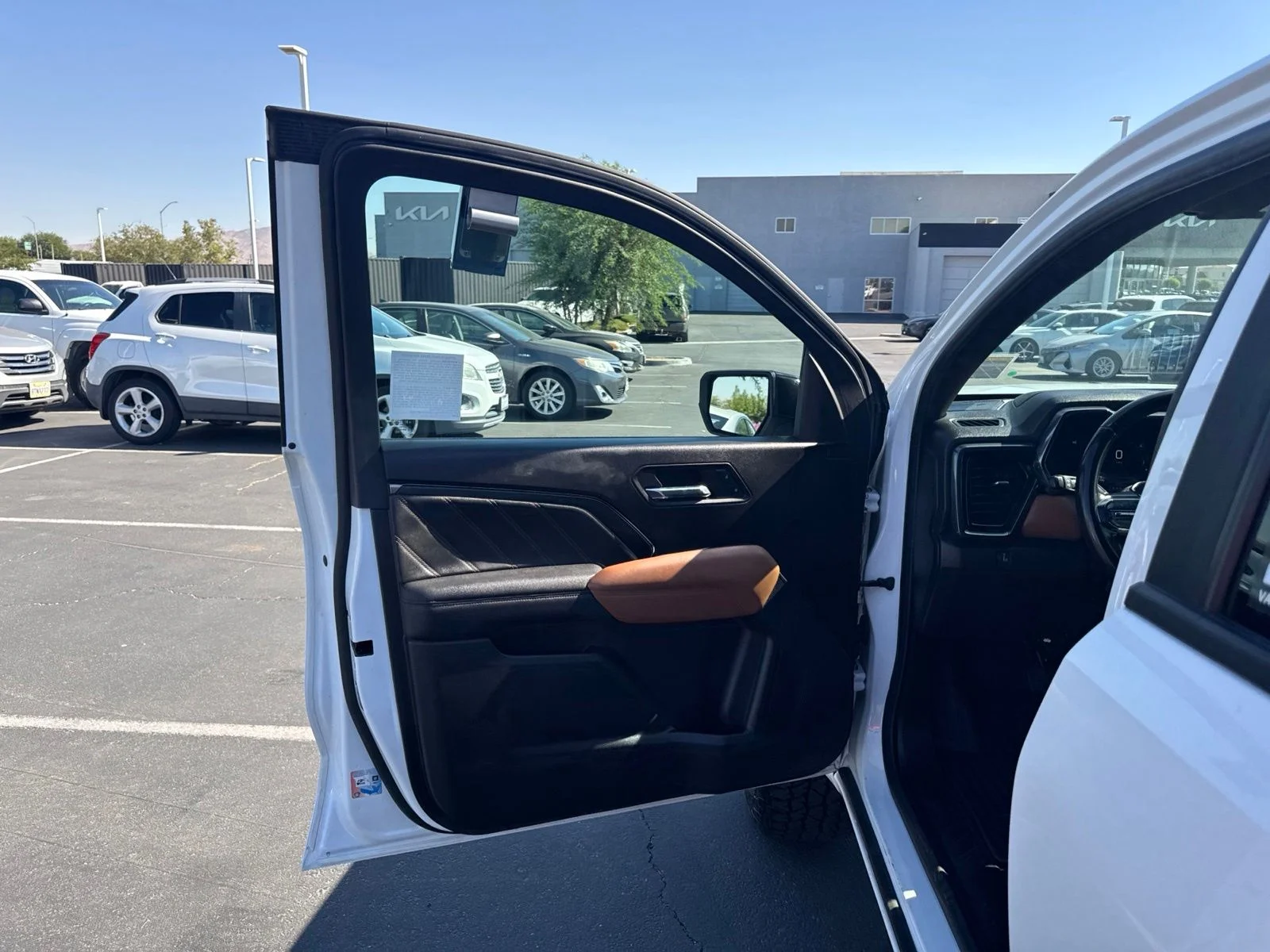 Used 2023 Summit White GMC AT4 image 14