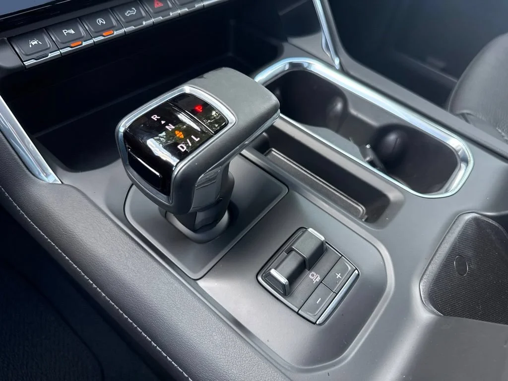 Used 2026 Sterling Metallic GMC Denali image 19