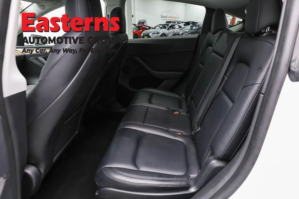 Used 2022 White Tesla Long Range image 15